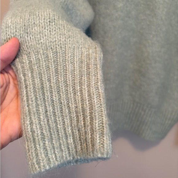 Zara Sage Green Turtleneck Sweater - Picture 4 of 9